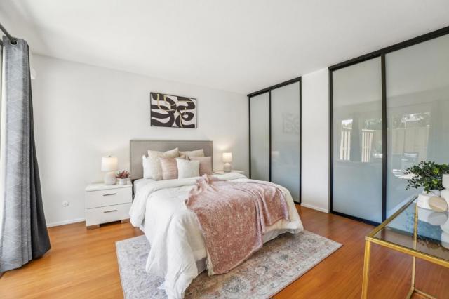 125 Connemara Way, Sunnyvale CA: https://media.crmls.org/mediaz/7c578560-a2e1-4a99-acf5-00426948c937.jpg