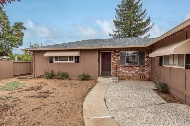 8420 David Court, Gilroy CA: https://media.crmls.org/mediaz/7c57d34f-4c0e-4b24-943b-a88226e9c662.jpg