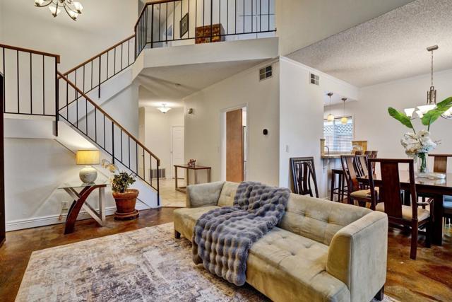 36184 Toulouse Street, Newark CA: https://media.crmls.org/mediaz/7c58c4e3-58b7-48ec-a397-d05444606bb6.jpg
