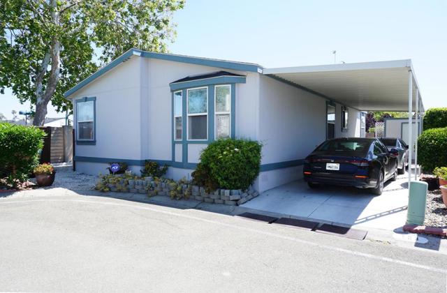 1225 Vienna Drive, Sunnyvale CA: https://media.crmls.org/mediaz/7c593b63-4f00-4dcc-9d49-dea0935bacc9.jpg
