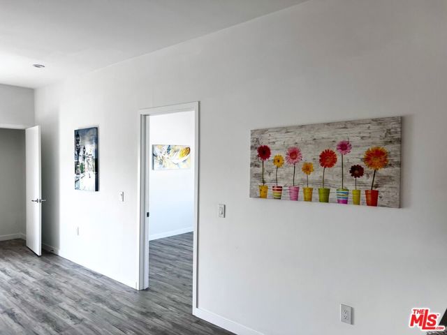 1229 S Kingsley Drive, Los Angeles CA: https://media.crmls.org/mediaz/7c596c04-5813-4763-8816-b44ea20a8576.jpg