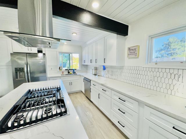 Image 4 of 16 For 534 Rincon Rd