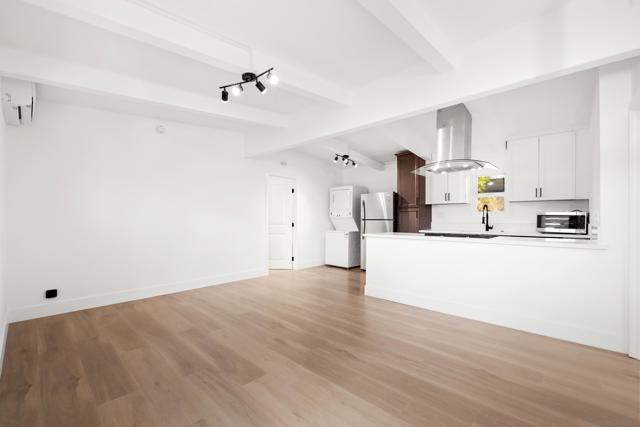 3736 38 Louisiana St, San Diego CA: https://media.crmls.org/mediaz/7c5a8f20-742c-4ab3-8d3b-914f7de225d1.jpg
