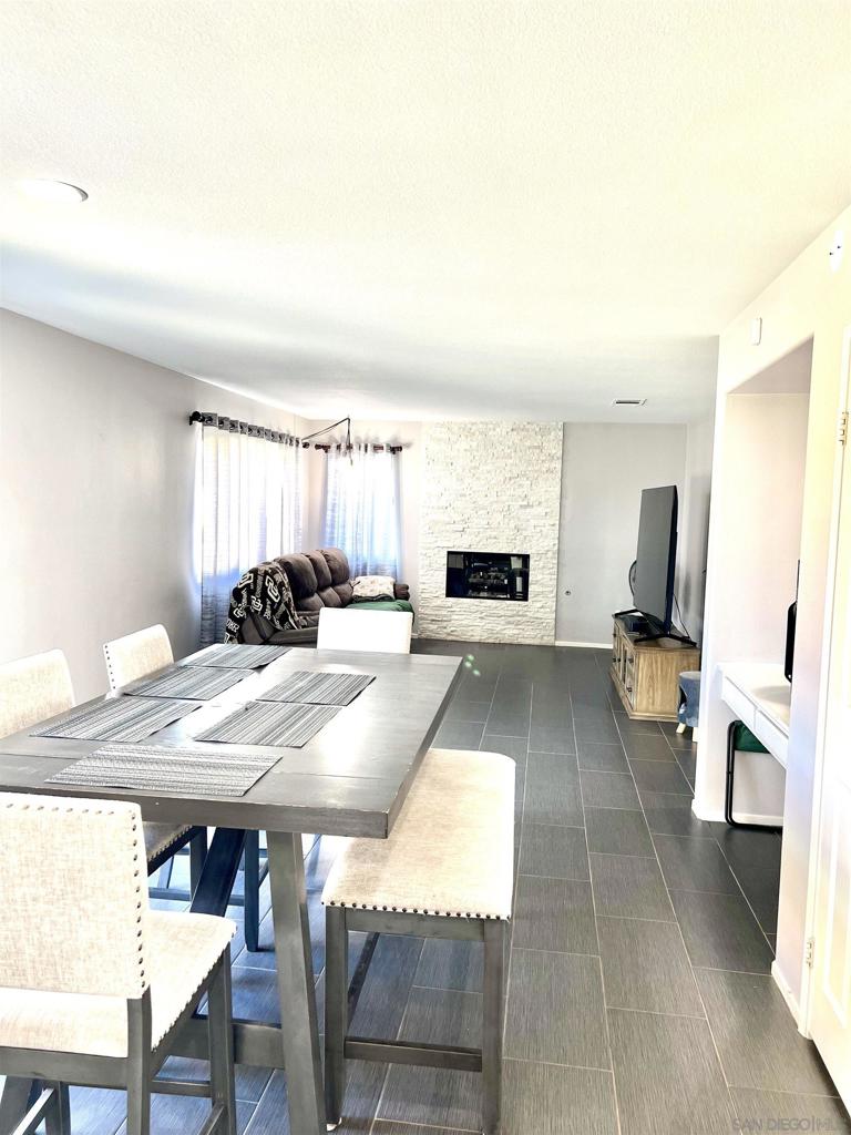 MLS #250042588SD image #4