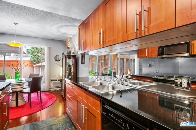 23274119 Listing Image 10