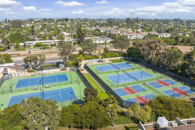 1744 Tattenham Road, Encinitas CA: https://media.crmls.org/mediaz/7c5b8787-1c66-4e8a-9734-25e8fb1fde79.jpg
