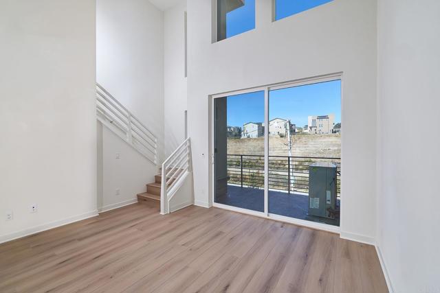 13932 Boyden Way, Mira Mesa CA: https://media.crmls.org/mediaz/7c5b919f-7edd-4e1e-b6a1-a7ab3b0f5c46.jpg