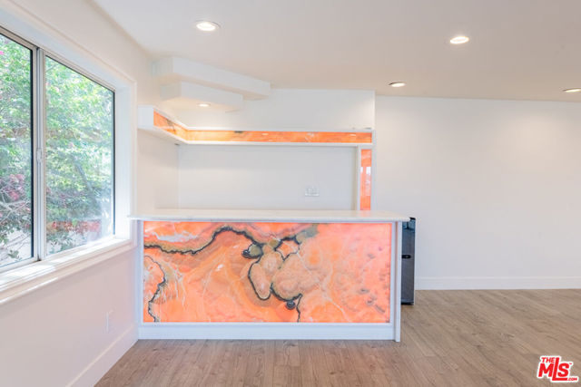 3650 Sapphire Drive, Encino CA: https://media.crmls.org/mediaz/7c5b9a84-9af3-417d-aaaa-f4325c488b2a.jpg