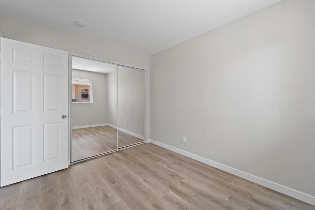 239 50th St - photo 16