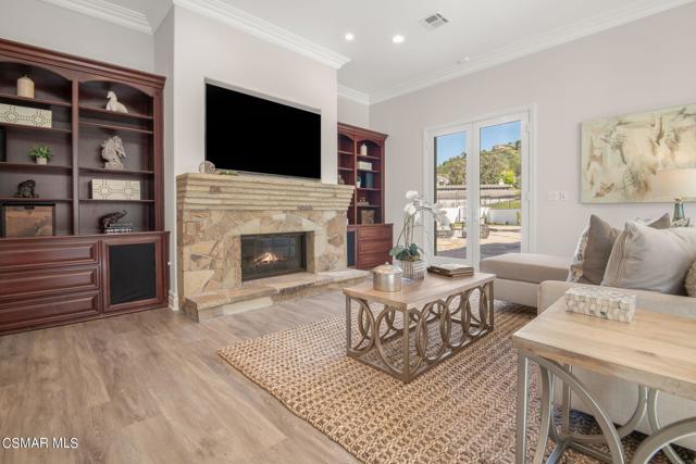13550 Andalusia Drive, Santa Rosa CA: https://media.crmls.org/mediaz/7c5d4109-3254-4a64-85bc-eba451d1c0fa.jpg