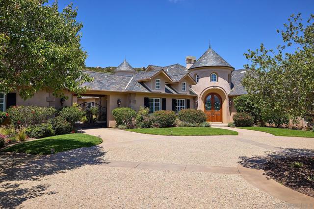 14460 Cheyenne Trl, Poway CA: https://media.crmls.org/mediaz/7c5e17db-638a-432a-afae-4f54a9d0930f.jpg