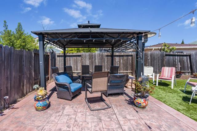 685 Parvin Drive, Milpitas CA: https://media.crmls.org/mediaz/7c5eb431-6266-4510-8381-15089e402f8f.jpg