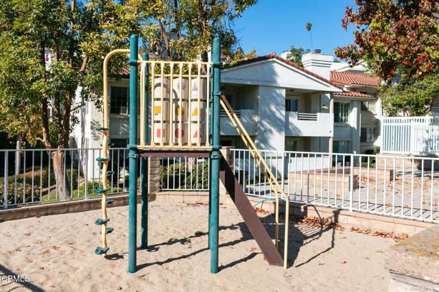 2623 Antonio Drive, Camarillo CA: https://media.crmls.org/mediaz/7c5eefa2-63b1-4d41-922c-b0ed1352a512.jpg