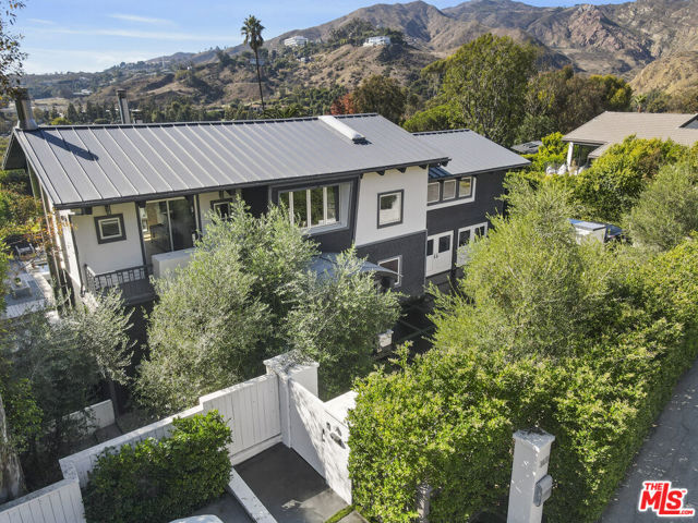 Drew Fenton | 3631 SERRA Road Malibu CA | MLS: 7403357 Drew Fenton | 3631 SERRA Road Malibu CA | MLS: 7403357