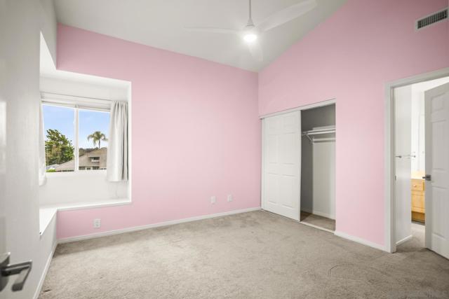 13358 Twin Circle Ct, Poway CA: https://media.crmls.org/mediaz/7c6023e9-5110-4158-a118-90fb29a7e830.jpg