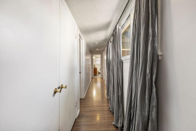 3774 Maywood Court, San Bernardino CA: https://media.crmls.org/mediaz/7c616291-dee7-4de9-9f3b-c298305eb4d0.jpg