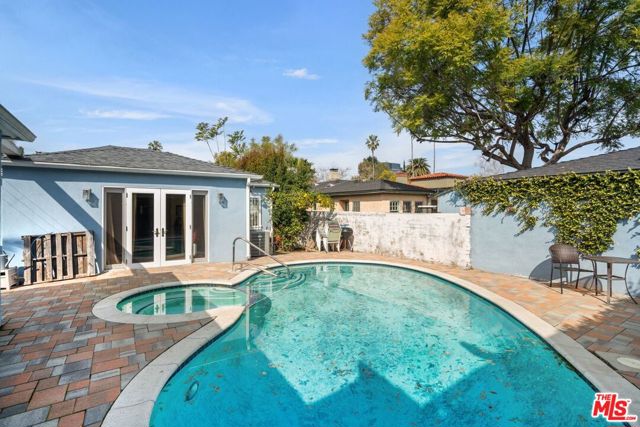 920 Genesee Avenue, Los Angeles, California 90036, 3 Bedrooms Bedrooms, ,2 BathroomsBathrooms,Single Family Residence,For Sale,Genesee,24357129