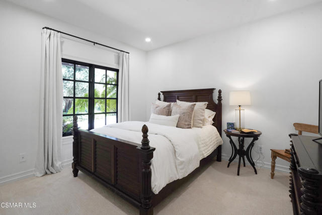 29270 Wagon Road, Agoura Hills CA: https://media.crmls.org/mediaz/7c621d76-a764-487b-9a41-da23c8dce217.jpg