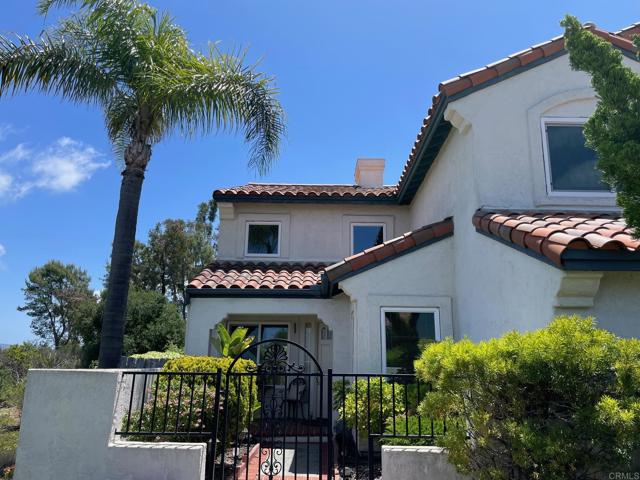 3757 Scenic Way, Oceanside CA: https://media.crmls.org/mediaz/7c62f4c3-c2dd-40bf-a277-f0ce1180fed9.jpg