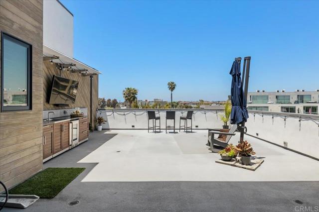 2677 State Street, Carlsbad CA: https://media.crmls.org/mediaz/7c63b192-5ab8-4397-9bd1-021e05693bf5.jpg