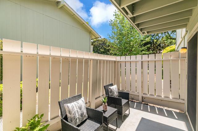 264 N Whisman Road, Mountain View CA: https://media.crmls.org/mediaz/7c643de4-2b5c-4d94-abc0-4bcc3338a3fb.jpg
