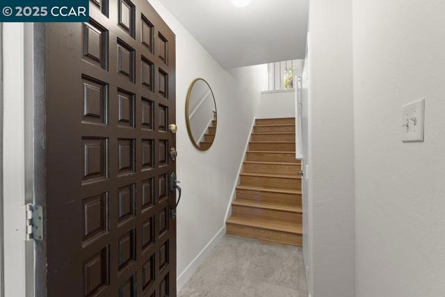 412 Woodminster, Moraga CA: https://media.crmls.org/mediaz/7c64624c-fb43-47c3-a08a-472a7c8b51cc.jpg