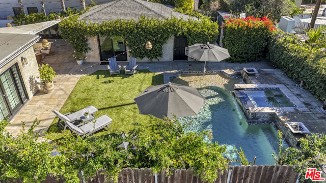 13128 Hartsook Street, Sherman Oaks CA: https://media.crmls.org/mediaz/7c64d498-0e05-41b6-b640-ae6b0a56d21d.jpg