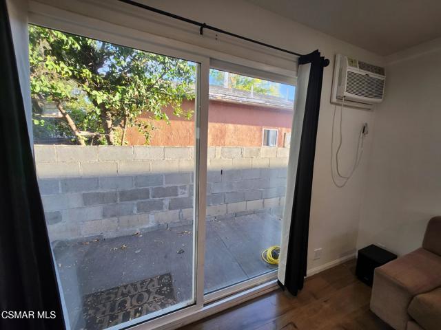 5841 Tujunga Avenue, North Hollywood CA: https://media.crmls.org/mediaz/7c663042-4171-4755-9270-05bc6de1fd8d.jpg