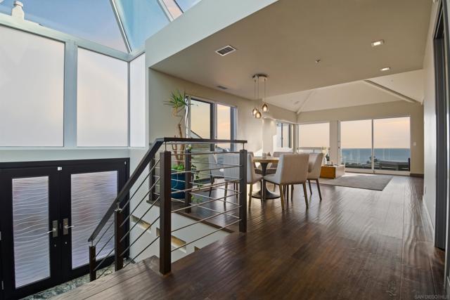 Image 2 of 60 For 2372 Oxford Ave