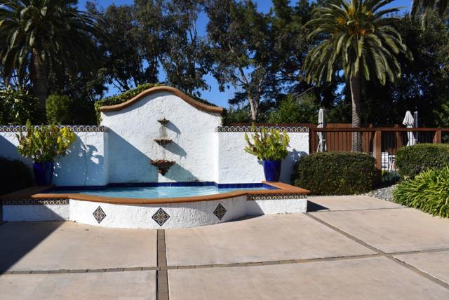 63 Palomar Real, Campbell CA: https://media.crmls.org/mediaz/7c68856c-a594-43c6-bbf1-3b3a2e9f4d2d.jpg