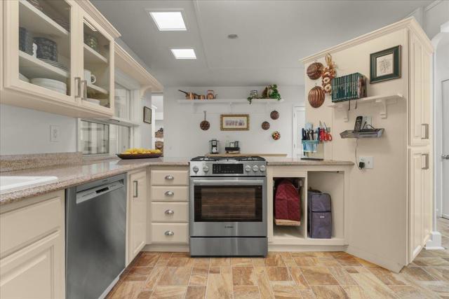 4711 Old San Jose Road, Soquel CA: https://media.crmls.org/mediaz/7c6a0f2a-182f-4163-ac24-2b8f74c7e804.jpg