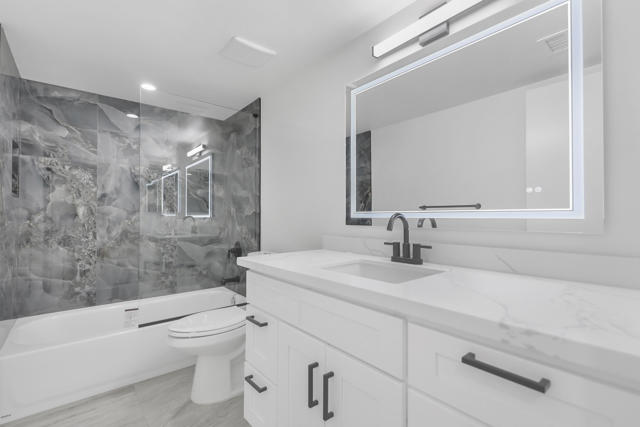1351 Sunflower S S Circle, Palm Springs CA: https://media.crmls.org/mediaz/7c6b7f6d-4a59-4888-ad80-1080d7341417.jpg