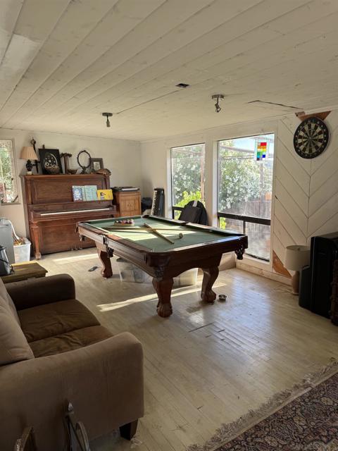Image 5 of 53 For 25675 Potrero Park Dr