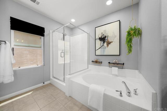 Detail Gallery Image 24 of 51 For 1686 Pember Ave, Chula Vista,  CA 91913 - 4 Beds | 3/1 Baths