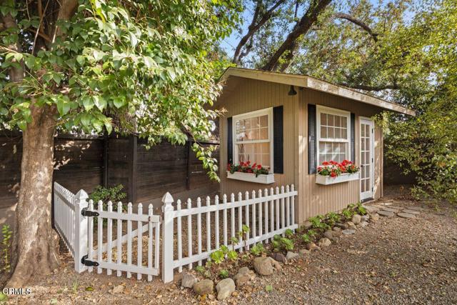 Detail Gallery Image 8 of 49 For 617 Pleasant Ave, Ojai,  CA 93023 - 3 Beds | 2/1 Baths