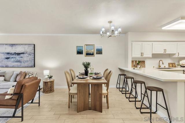 2600 Torrey Pines Rd, La Jolla CA: https://media.crmls.org/mediaz/7c7083be-accc-4645-a6a5-74f9794df787.jpg