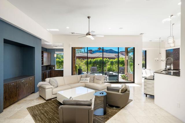 79935 Via Maravilla, La Quinta CA: https://media.crmls.org/mediaz/7c713775-2860-4bc3-be3e-f555dc03af4f.jpg