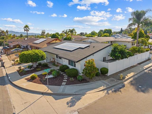 Detail Gallery Image 2 of 29 For 1839 Pamela Lane, Escondido,  CA 92026 - 3 Beds | 2 Baths