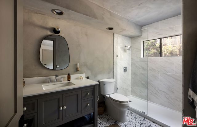 Drew Fenton | 29328 Heathercliff Road Malibu CA | MLS: 7286052
