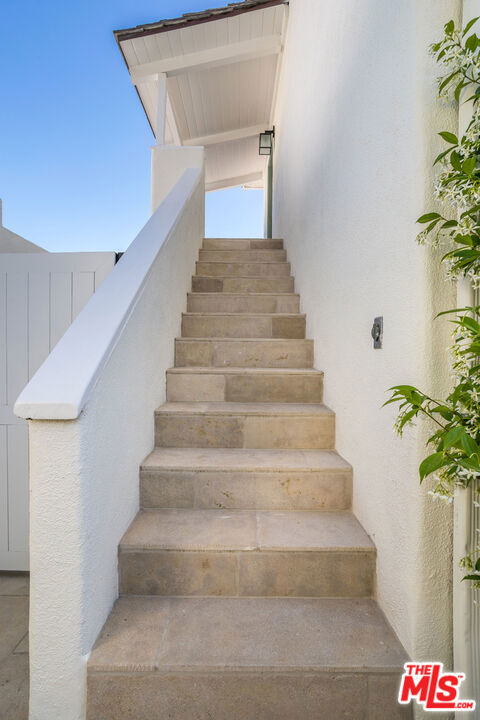 MLS #25517623 image #37