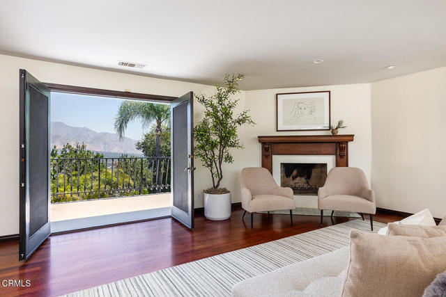 Detail Gallery Image 49 of 73 For 420 Inverness Dr, La Canada Flintridge,  CA 91011 - 6 Beds | 5/1 Baths