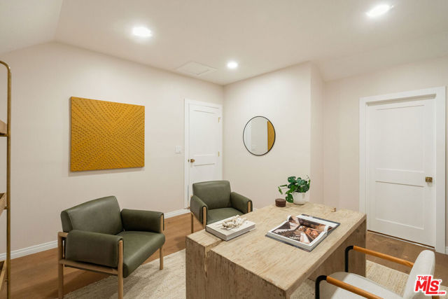 5103 Parkglen Avenue, Los Angeles CA: https://media.crmls.org/mediaz/7c73eb48-844d-44dc-8c0e-6ab69ea18eab.jpg