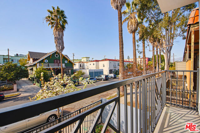 954 N Kingsley Drive, Los Angeles CA: https://media.crmls.org/mediaz/7c7418f6-89cc-4f94-9f5b-6f61a81f812d.jpg