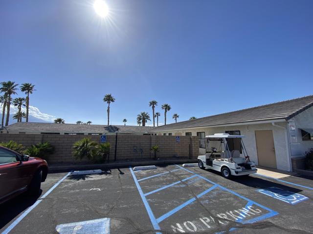 17777 Langlois Road, Desert Hot Springs CA: https://media.crmls.org/mediaz/7c741b6d-9ff7-4cc7-bd6d-9b98904a6e06.jpg