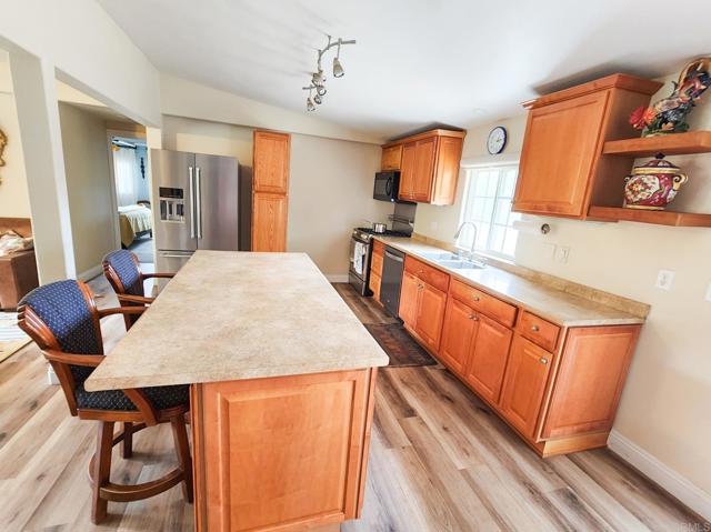 25260 E Old Julian Hwy, Ramona CA: https://media.crmls.org/mediaz/7c746378-20fe-47e0-ac88-99afd78c6413.jpg