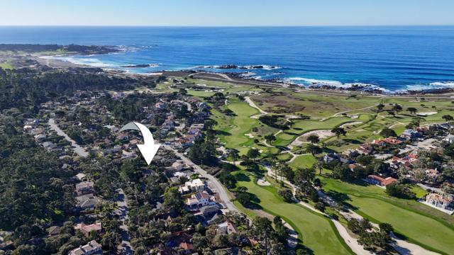 3116 Bird Rock Road, Pebble Beach CA: https://media.crmls.org/mediaz/7c74be90-4e13-405c-baa6-f9203a9354bd.jpg