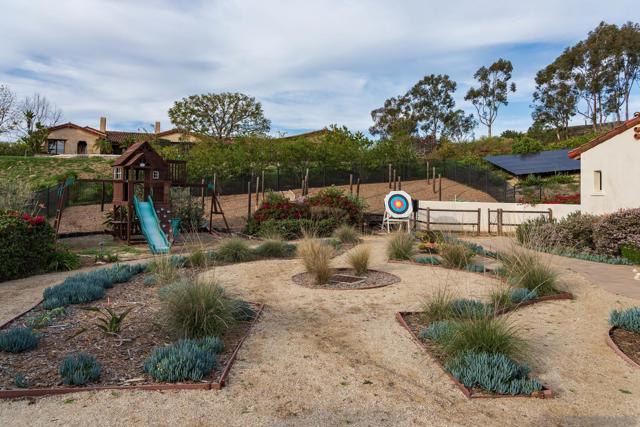 7576 Northern Lights, San Diego CA: https://media.crmls.org/mediaz/7c755f50-7c89-4415-be79-4b65bd502d42.jpg