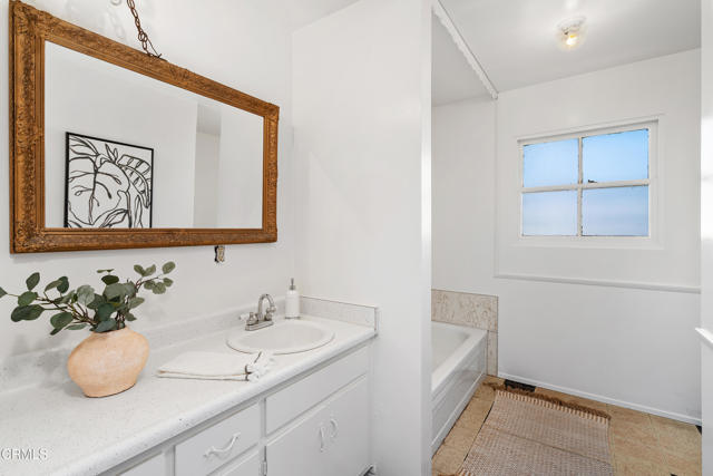 Detail Gallery Image 19 of 34 For 2572 Grove St, La Verne,  CA 91750 - 4 Beds | 2 Baths