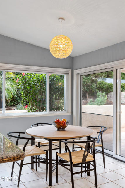 7017 Sonora Court, Ventura CA: https://media.crmls.org/mediaz/7c76a3d6-3aa1-4cab-ac33-a08c63346e6c.jpg