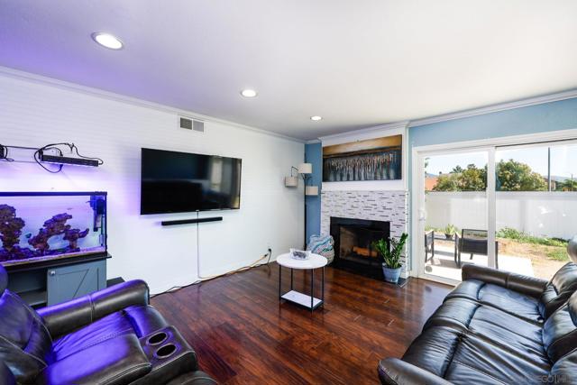 Image 13 of 52 For 8301 Blossom Hill Dr